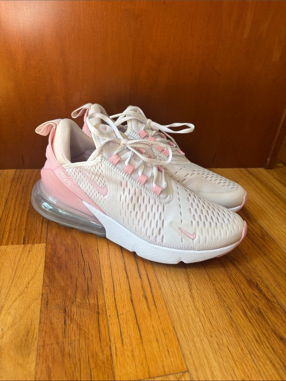 Nike AIR 270 sneakers size 7.5